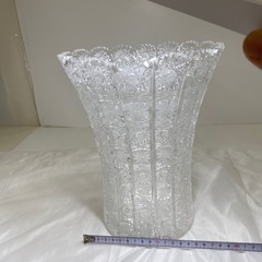 美術品　切り子グラス　花瓶　チェコ製の画像