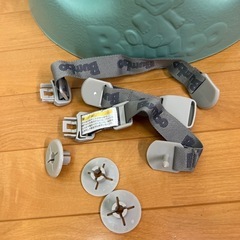 Bumbo ベビーチェア ミントグリーン 安全ベルト付きの画像