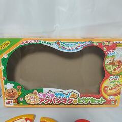 アンパンマンのピザセットの画像