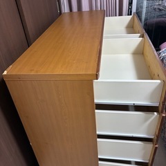 木製チェストの画像
