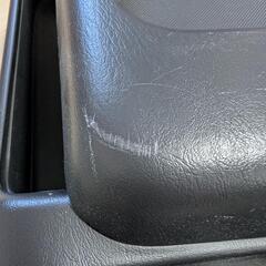 ハイエースセンターコンソールの画像