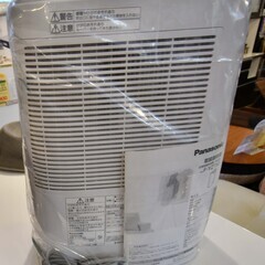 ●美品(^^♪●Panasonic　パナソニック 衣類乾燥除湿機 F-YZT60 中古品●相模原　横浜　神奈川●の画像