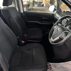 H27 トヨタ ヴォクシー ハイブリッド Vの画像
