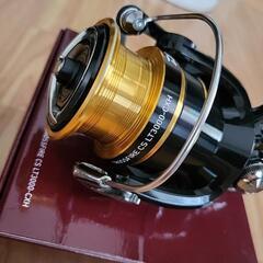 DAIWA 23crossfire cs lt3000-cxh ジャンクの画像