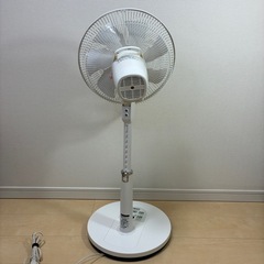 ヤマゼン　DCリビング扇風機　30cmの画像