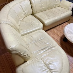 【お引き取り先決定】ソファーの画像