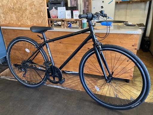 SALE！11月末まで防犯登録無料！チェーン新品！】6段変速 700×28c