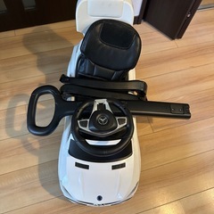 メルセデスベンツ 子供向け 乗り物 玩具の画像