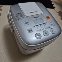 ヤマゼン YJB-300 マイコン炊飯器 (3合炊き)

の画像