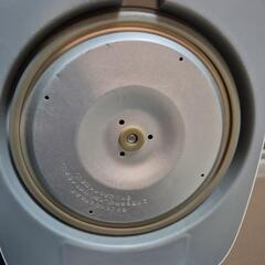 ヤマゼン YJB-300 マイコン炊飯器 (3合炊き)

の画像