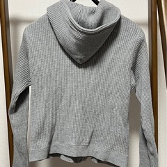 ジップアップパーカーSサイズの画像