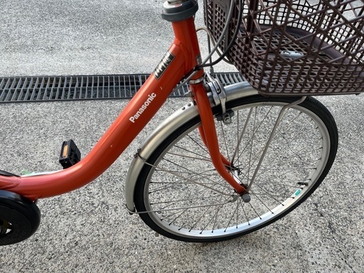 中古24インチPanasonic電動アシスト自転車8Ah 大阪 (となりの樹