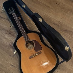 gibson J-15 
の画像
