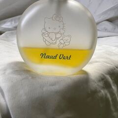 サンリオ ハローキティ 香水 Noeud Vert (ヌーヴェール）管Y10の画像