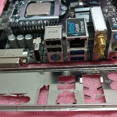 Asrock H310CM-ITX/ACとi5 8500の画像