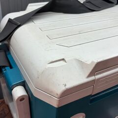 【中古】マキタ Makita CW180D 充電式保冷温庫 20L 汚れ有【ハンズクラフト佐賀】の画像
