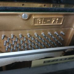 カワイ　ピアノ　BL71の画像