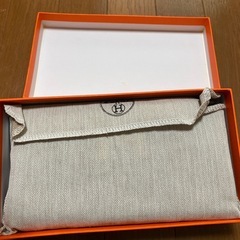 HERMES  constanceロングWallet アリゲーター
の画像