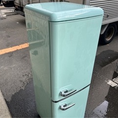 使用激短！アイリス！グリーン色！2022年製！130L！美品！早い者勝ちです！の画像