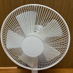 リビング扇風機★YUASA★取説付★タイマー付★ホワイト★扇風機の画像