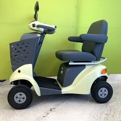 ☆美品☆ SUZUKI/ｽｽﾞｷ ｾﾆｱｶｰ ET4DB 2023年製  電動 車椅子 ﾊﾝﾄﾞﾙ型 ｼﾙﾊﾞｰｶｰ 四輪 【ユーズドユーズ名古屋天白店】 JM072602 の画像
