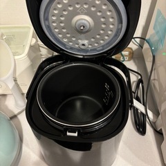 ニトリ　ミニ炊飯ジャー　２号の画像