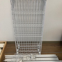 スチールラックの画像