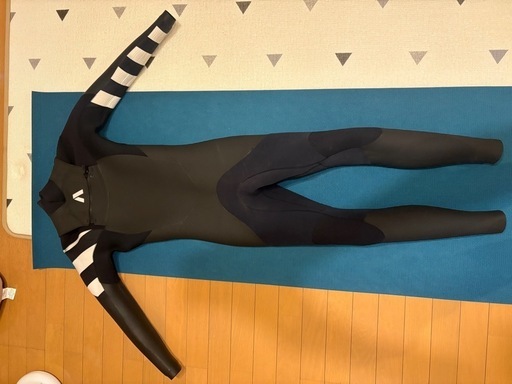 エアタイトウェットスーツ‼️　セミドライ