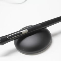 Wacom/Cintiq Pro 16/DTH167/15.6型/液晶ペンタブレット/スタンド付き ⑤の画像