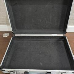 アタッシュケースの画像