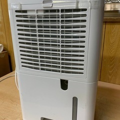 ✅アイリスオーヤマ衣類乾燥除湿機✅ ✅DCE-6515✅の画像