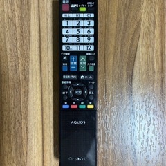 中古テレビ　SHARP40インチテレビ リモコン付きの画像