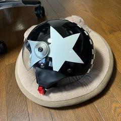 値下げ聞きますよ。8月15までバイク　ヘルメット　子供の画像