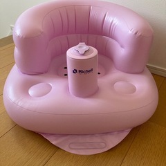 リッチェルのふかふかベビーチェアの画像