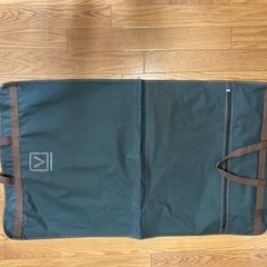 【visaruno】（ビサルノ）スーツカバー付き ハンガーの画像