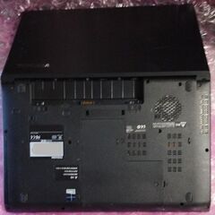 管理し★定型文NG★即納★美品★訳アリ＝動作品★東芝★dynabook B453/J★15.6インチ★画面割れ無→表示NG(液漏れ？)＝外部出力端子OK★質問NG★逆光撮影★決定者様のみ連絡★初回コメントでご希望日時、交渉金額が未記載時は既読スルー★完全ジャンク扱い★返品不可★決定者様のみお返事★24時間対応★お返事は可能な限り迅速にさせて頂きます★最大で12時間以内の画像