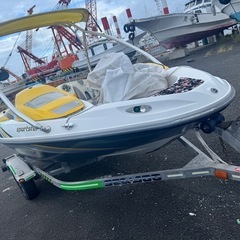 トレーラー付きの画像