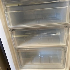 【トレファク摂津店】2ドア冷蔵庫　Maxzen 157Lの画像