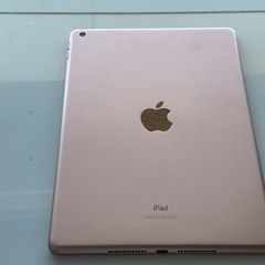 iPad 第8世代 ゴールド 32
GB の画像