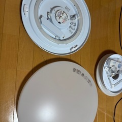 照明　ホワイトの画像