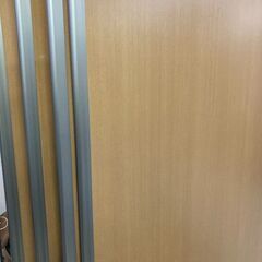 中古　良品　コクヨ　パーテーション　衝立　間仕切り　1面自立型　木目調　アルミ枠　W1200　H1620　愛知県 一宮市 名古屋 稲沢 江南 岩倉 岐阜 羽島 各務ヶ原 三重 愛知 グッドプライス一宮の画像