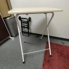 折り畳み式 コンパクトテーブルの画像