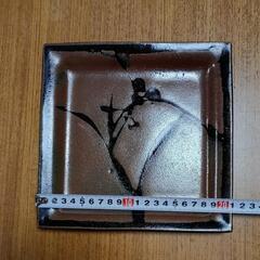 四角皿の画像