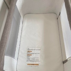 ベビーベッド 移動式 ミニサイズの画像