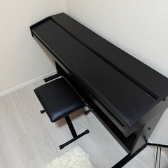 電子ピアノ 88鍵盤 アップライト型の画像