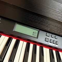 電子ピアノ 88鍵盤 アップライト型の画像