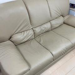 ソファー　本革の画像
