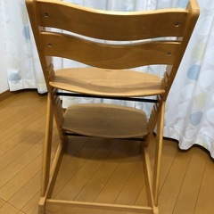 ダイニングチェア　こども椅子の画像