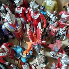 ウルトラマン等　中古　フィギュアの画像