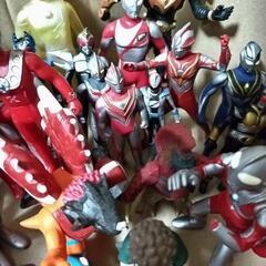ウルトラマン等　中古　フィギュアの画像